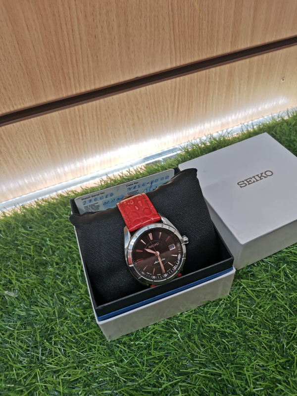 Часы наручные Seiko 4R35