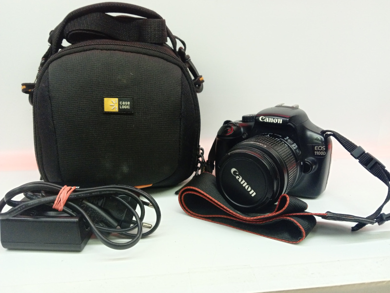 Фотоаппарат Canon EOS 1100D