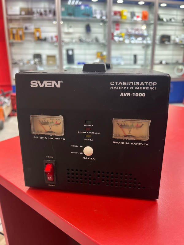 Стабилизатор напряжения стабилизатор Sven avr 1000