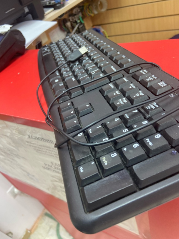 Устройства ввода LOGITECH Logitech 2018MR09F858