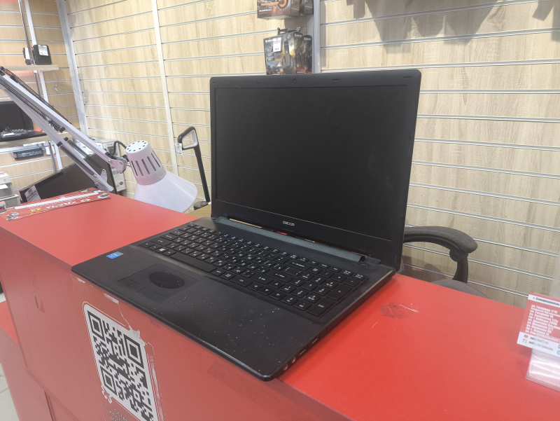 Ноутбук DEXP clv 950