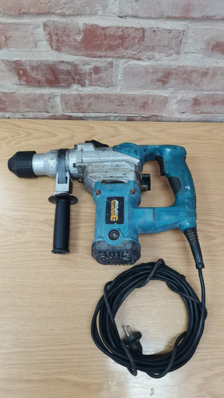 Перфоратор Энергопром ПЕ - 900 К