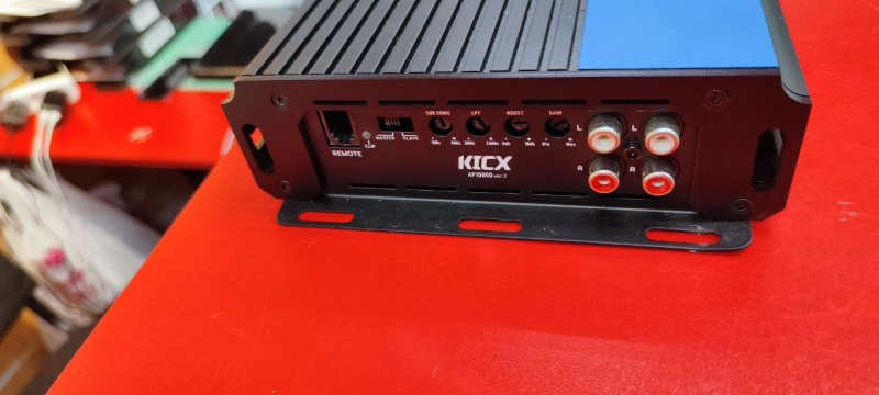 Авто усилитель Kicx AP1000D ver.2