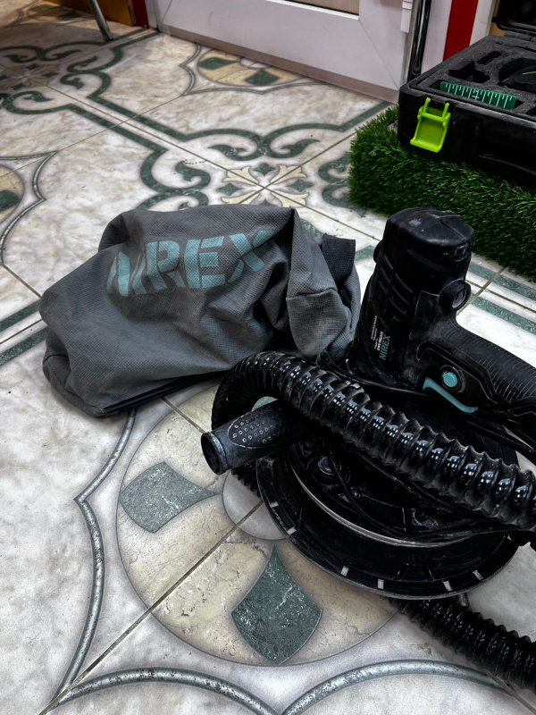 Шлифмашинка NIREX DWS 950/225