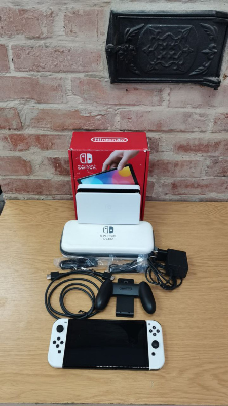 Игровая приставка Nintendo Switch Oled 64gb