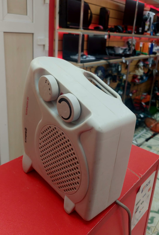 Климатическое оборудование ТЕПЛОВЕНТИЛЯТОР Sakura SA-0501