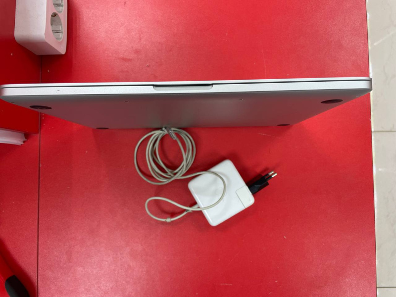 Ноутбук Apple MacBook Pro 2015