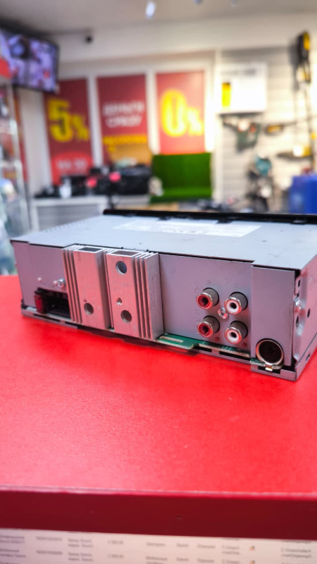 Автомагнитола Kenwood kmm-124