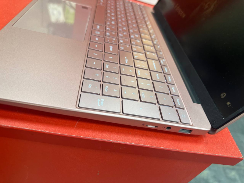 Ноутбук Vivo 154