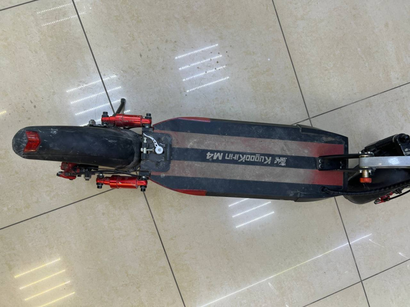 Самокат Kugoo Kirin M4