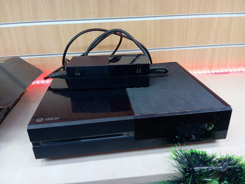 Игровая приставка Игровая приставка Xbox One