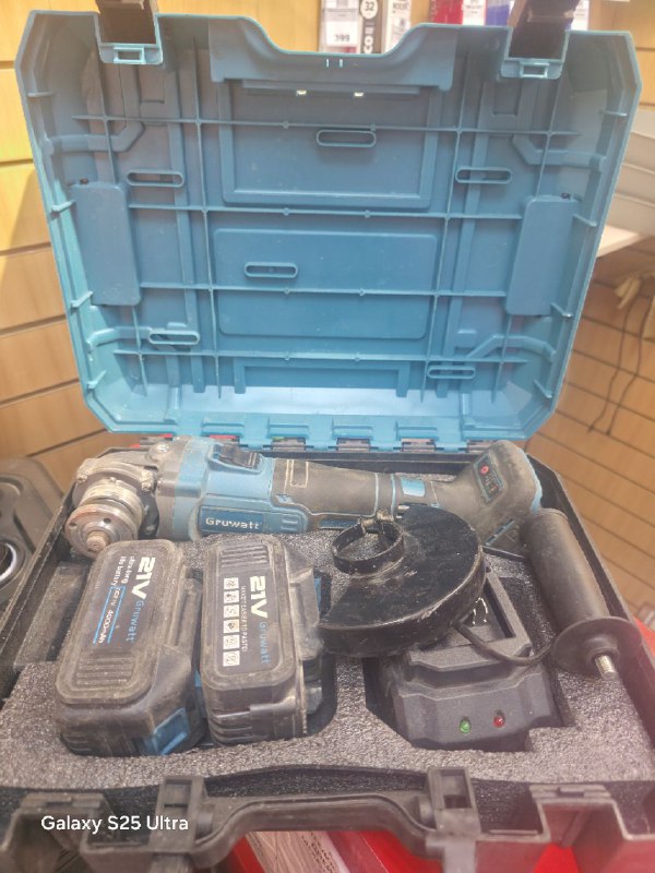 Болгарка  DBL24