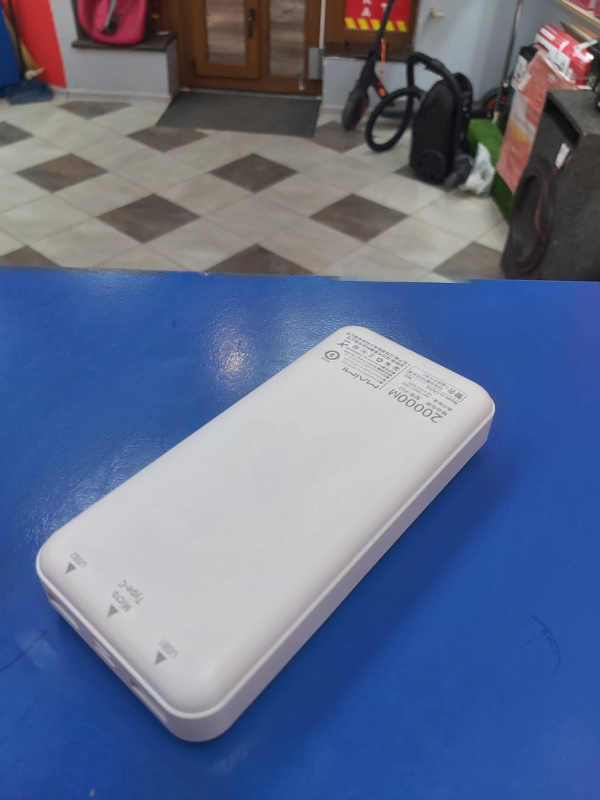 Внешний аккумулятор  20000