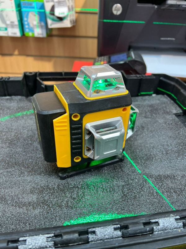 Нивелир Dewalt No Name