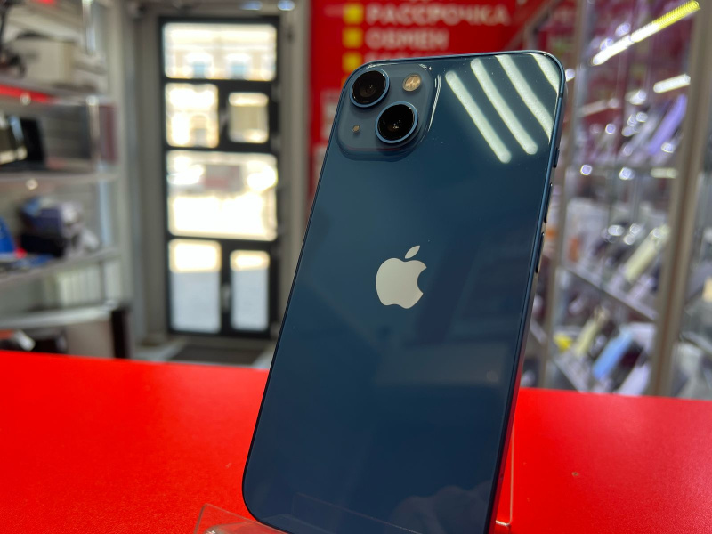 Мобильный телефон Apple iPhone 13