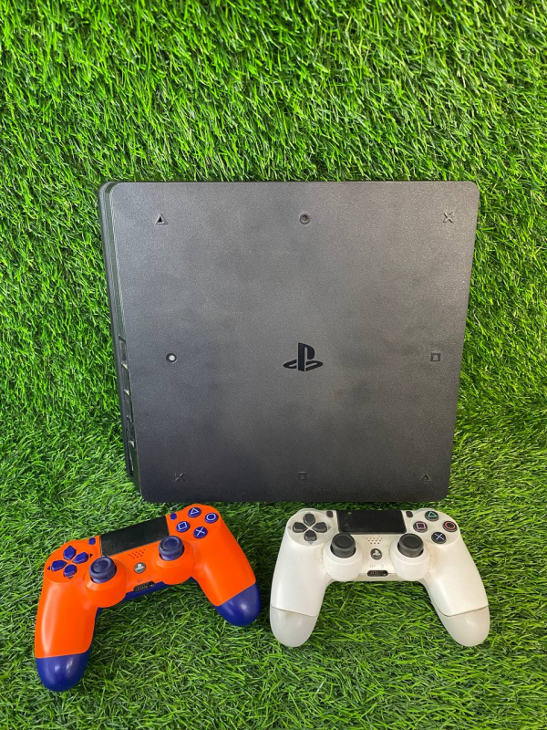 Игровая приставка Sony Play Station 4 slim