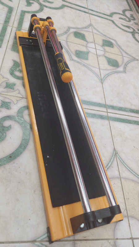 Плиткорез Ingco HTC04800 AG