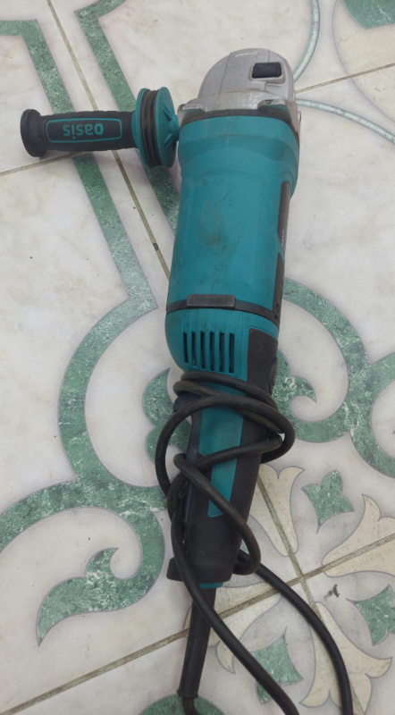 Болгарка Oasis AG-230/230