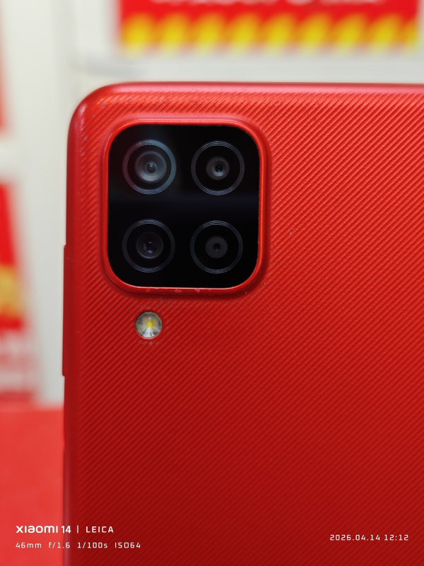 Мобильный телефон Samsung Galaxy A12