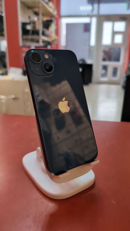 Мобильный телефон Apple iPhone 13