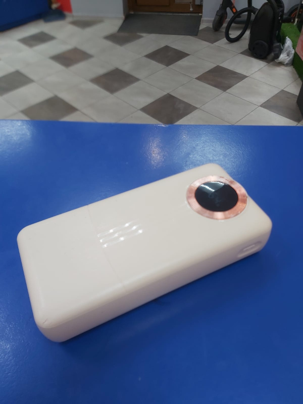 Внешний аккумулятор  30000