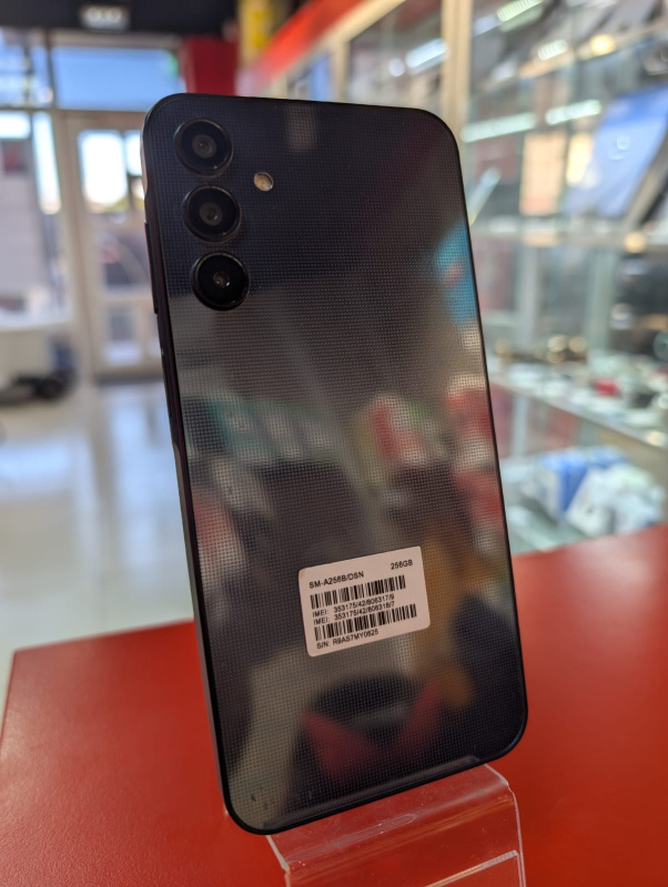 Мобильный телефон Samsung Galaxy A25