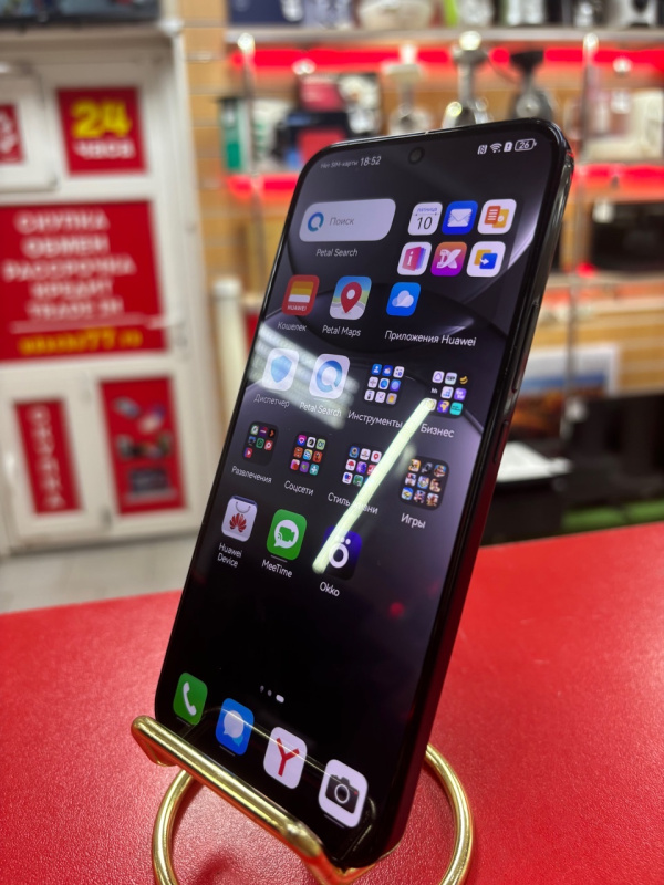 Мобильный телефон Huawei Nova 13