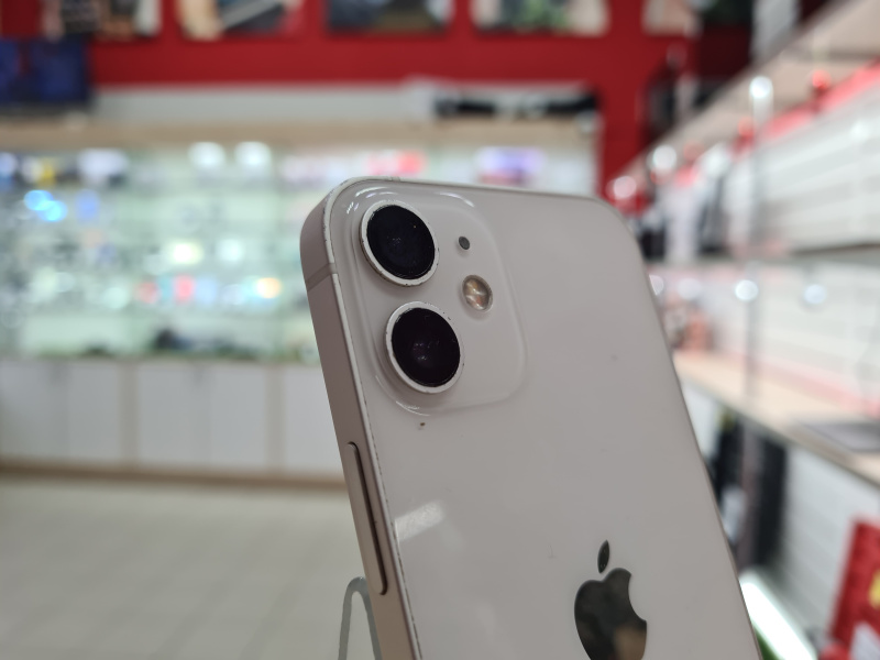 Мобильный телефон Apple iPhone 12 Mini